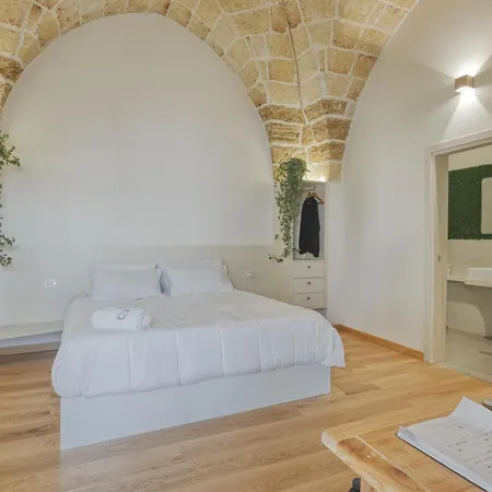 Guaceto Luxury Properthy With Pool On The Terrace *